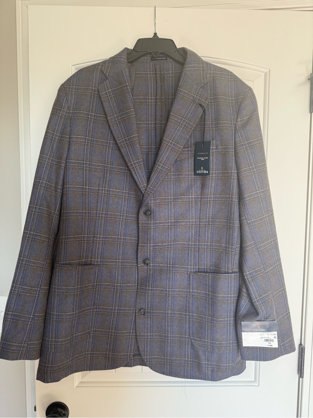 NWT Stafford Classic Fit Plaid Seasonal Sport Coat Blazer Size: 44L